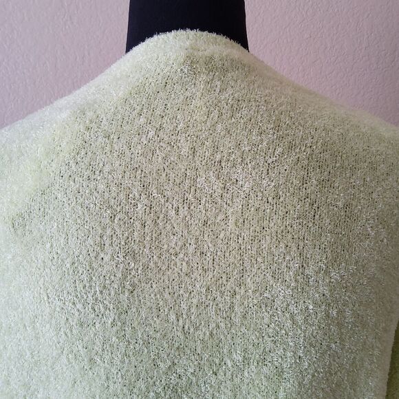 Hello Nite Plush Pullover Cozy Super Soft Oversized Ruffle Sweater S/M Green New - Picture 4 of 8